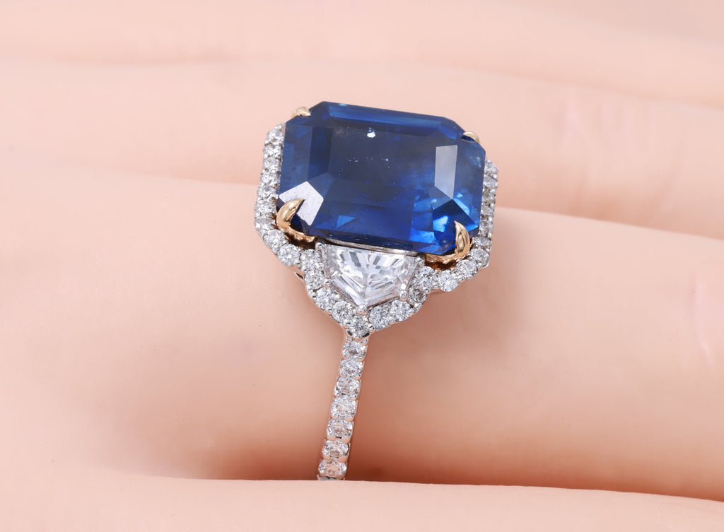 Ceylon Sapphire Three-Stone Ring, 6.31 ct in 18K white gold — view 12