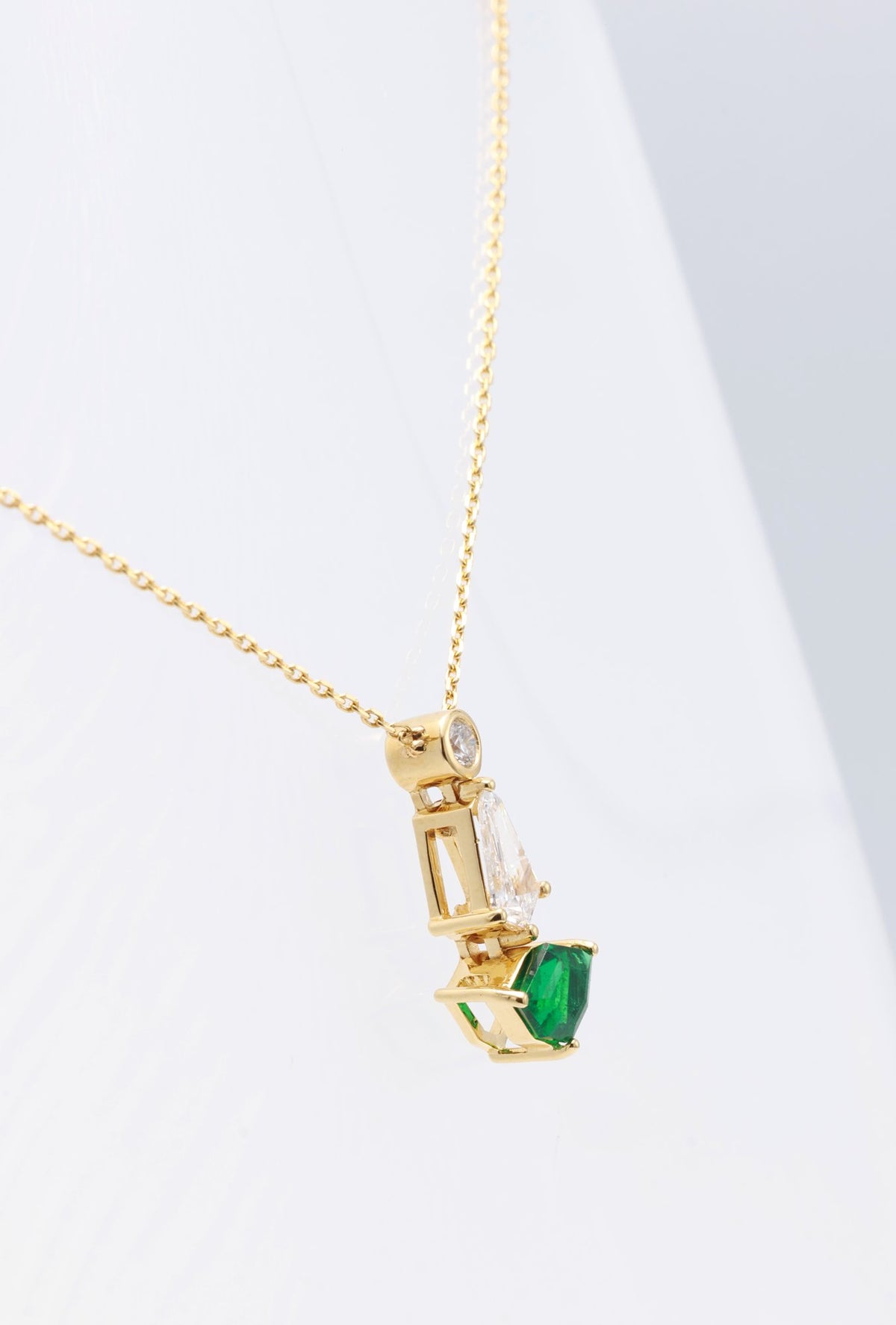Zambian Emerald & Kite Diamond Drop Pendant in 18K yellow gold — view 8