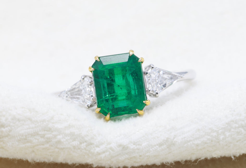 Zambian Emerald & Shield Diamond Three-Stone Ring in 18K white gold — view 5