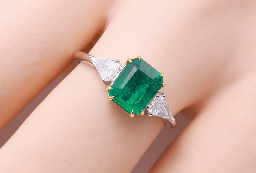 Zambian Emerald & Shield Diamond Three-Stone Ring in 18K white gold — view 11